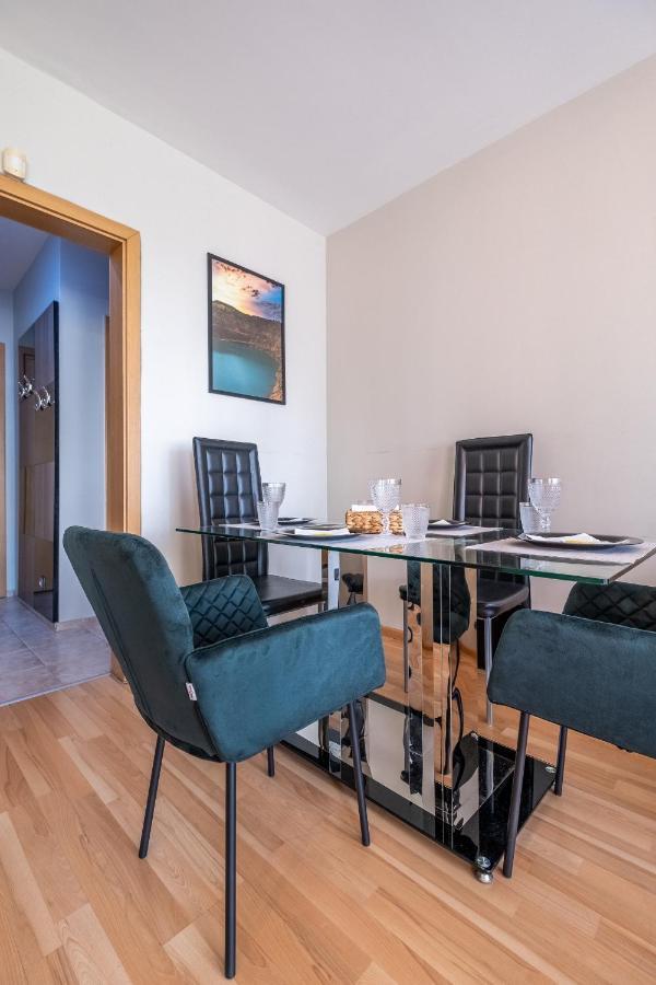 Deja Vu, Cozy & Quiet 1 Bdr Apt Fast Wi-Fi София Экстерьер фото