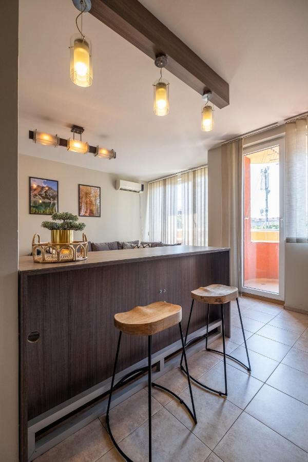 Deja Vu, Cozy & Quiet 1 Bdr Apt Fast Wi-Fi София Экстерьер фото